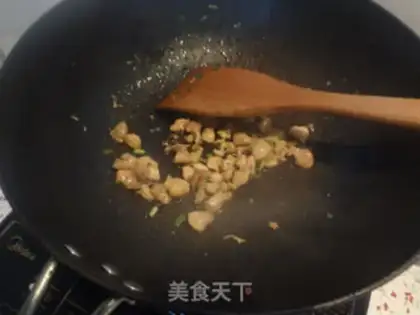 Make Pineapple rice step 4