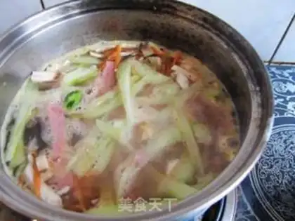 Make A quick breakfast noodles step 8