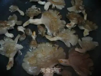 Make Fried mushrooms step 3