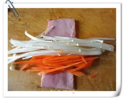 Make Bacon pin vegetable rolls step 3