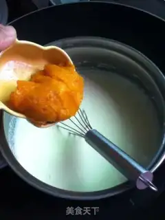 Make Pumpkin cheesecake step 1