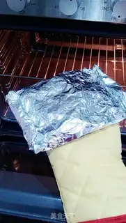 Make Paper buns, fat cow step 5