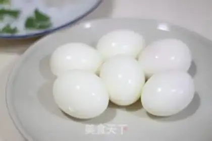 Make Stamped eggs step 2