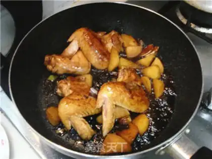 Make Beer chickens burn potatoes with wings step 6