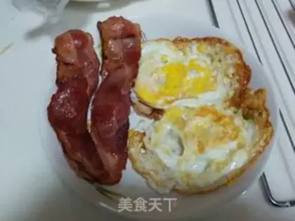 Make Bacon egg cheese sandwich step 3