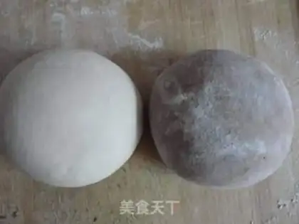 Make Two-coloured clouds and clouds step 4
