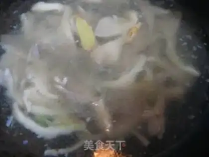 Make Frozen pork soup step 4