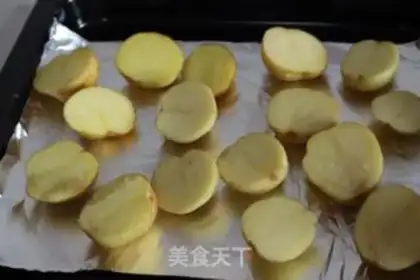 Make Baked potatoes step 1