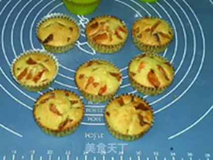 Make Pistachio apricot cake step 14