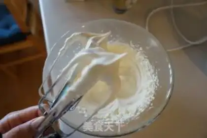 Make Red velvet cupcakes step 9