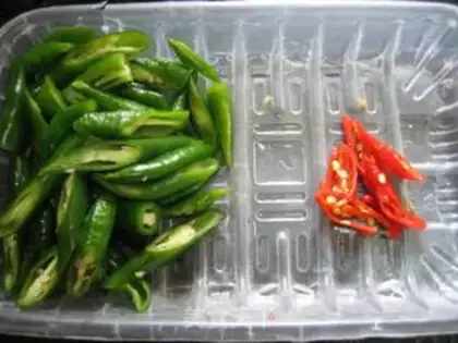 Make Spicy pepper step 1
