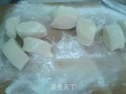 Make Northeast sour pork pie step 5