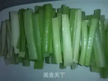 Make Celery shrimp step 1