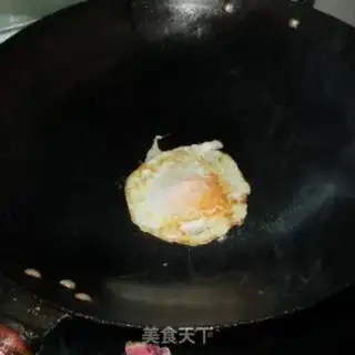Make Egg curry noodles step 2