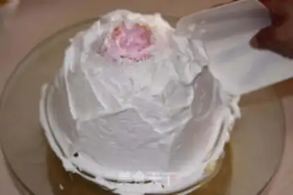 Make Barbie doll cake step 3