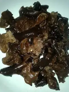 Make The mushrooms and the musk step 1
