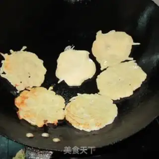 Make Potato pancakes step 8