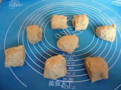 Make Boot hot dog bread step 3