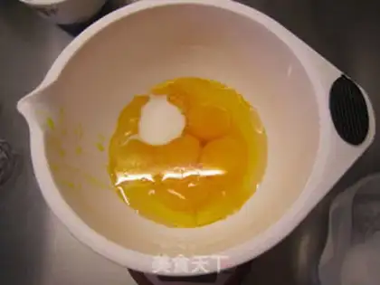 Make Coconut Crown Chi Fung step 3