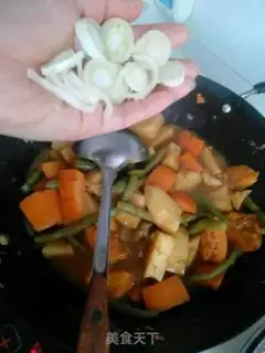 Make Pumpkin stew potatoes step 11