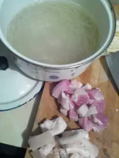 Make Pork stew step 0