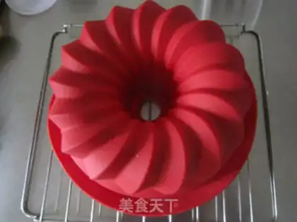 Make Coconut Crown Chi Fung step 15