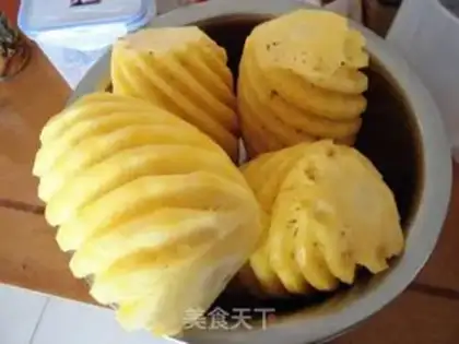 Make Pineapple step 0