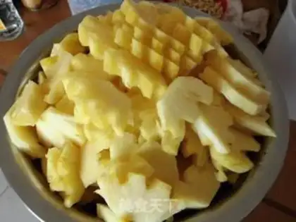 Make Pineapple step 1