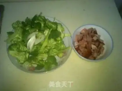 Make Orchid fried sausage step 0