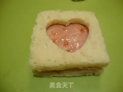 Make A heart sandwich step 4