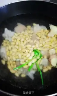 Make Soybean pig hoof step 5