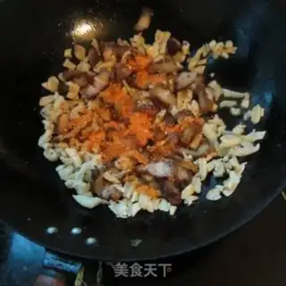 Make Rhodish and gravy step 4