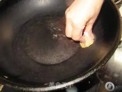 Make Eggs and pickles step 5