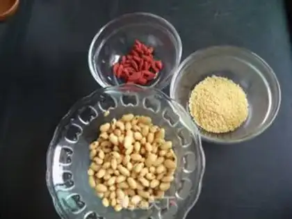 Make Feeding rice soy step 0