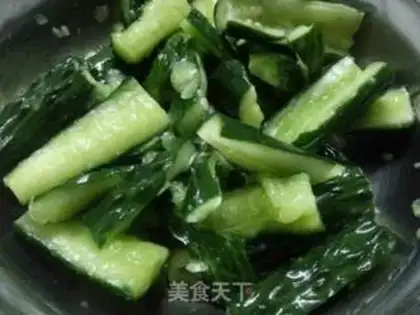 Make cucumber acid step 0