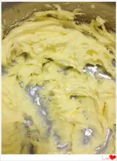 Make Vanilla cookies step 1