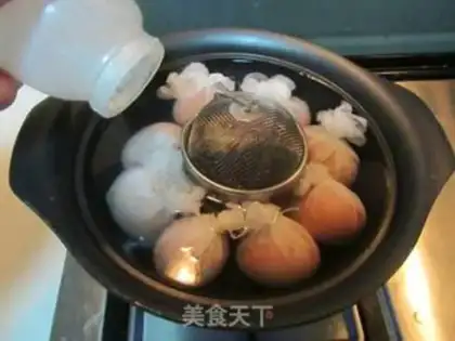 Make Five spicy tea eggs step 5