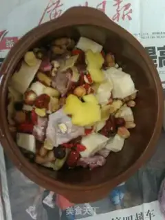 Make Pork spinal soup step 4