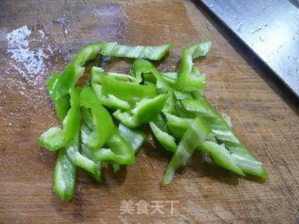 Make Pepper onions, fried onions step 2