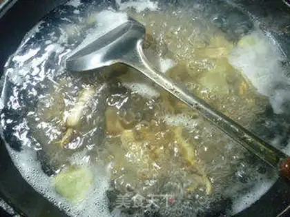 Make Pepper onions, fried onions step 6