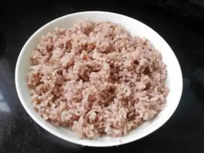 Make Thai hot peanut rice step 3