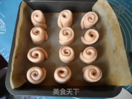 Make Milky potato buns step 7