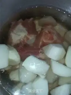 Make radish bone soup step 2