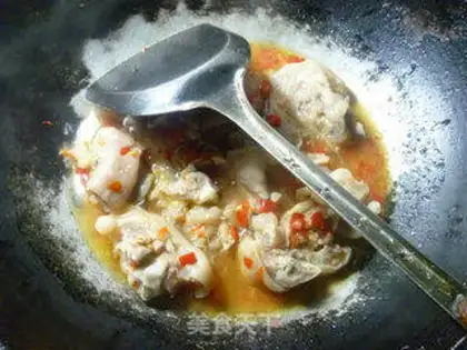 Make Pepper chopping pig hoof step 7