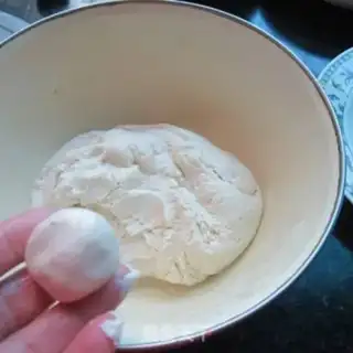 Make Sesame melon rice cake step 5