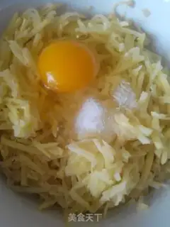 Make Potato pancakes step 1
