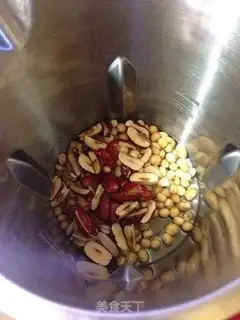 Make Red date soy sauce step 3