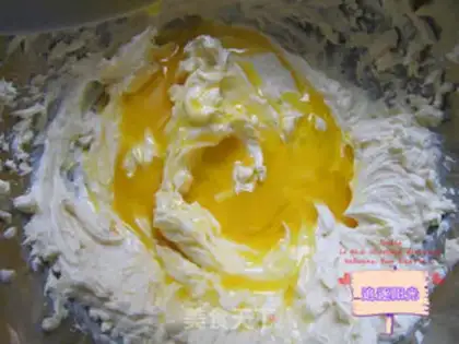 Make Scuffle cheesecake step 5