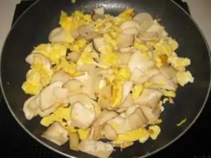 Make Apricot eggs step 6