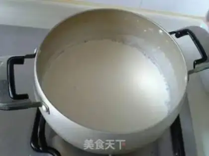 Make Red bean strawberries and eggs step 0